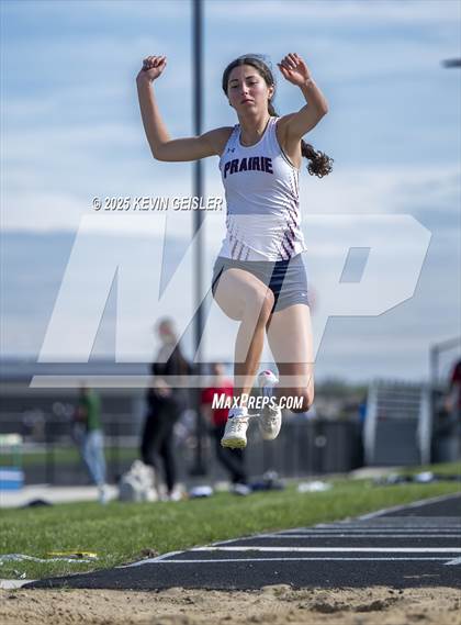 Thumbnail 3 in Racine Case Invitational photogallery.