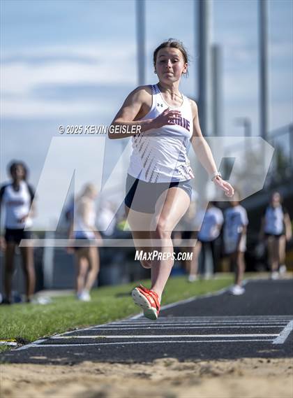 Thumbnail 3 in Racine Case Invitational photogallery.