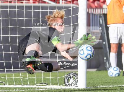 Thumbnail 2 in Herriman vs. Layton (UHSAA 5A Final) photogallery.