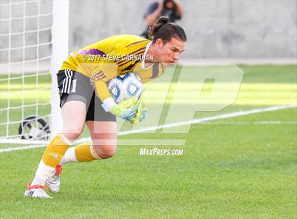 Thumbnail 3 in Herriman vs. Layton (UHSAA 5A Final) photogallery.