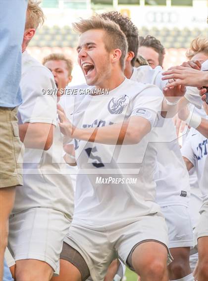Thumbnail 1 in Herriman vs. Layton (UHSAA 5A Final) photogallery.