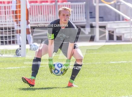 Thumbnail 3 in Herriman vs. Layton (UHSAA 5A Final) photogallery.