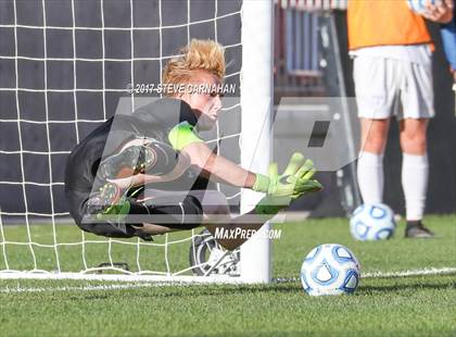 Thumbnail 3 in Herriman vs. Layton (UHSAA 5A Final) photogallery.