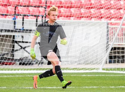 Thumbnail 3 in Herriman vs. Layton (UHSAA 5A Final) photogallery.