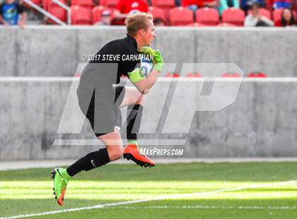Thumbnail 2 in Herriman vs. Layton (UHSAA 5A Final) photogallery.