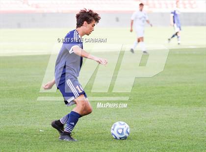 Thumbnail 2 in Herriman vs. Layton (UHSAA 5A Final) photogallery.