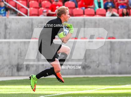 Thumbnail 1 in Herriman vs. Layton (UHSAA 5A Final) photogallery.