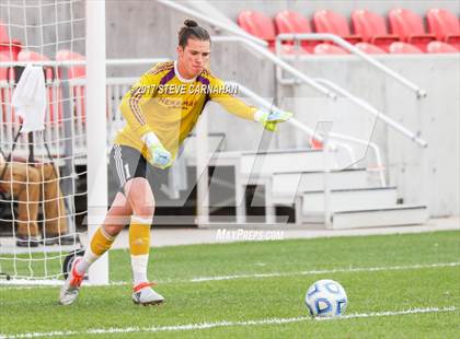 Thumbnail 1 in Herriman vs. Layton (UHSAA 5A Final) photogallery.
