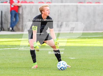 Thumbnail 2 in Herriman vs. Layton (UHSAA 5A Final) photogallery.