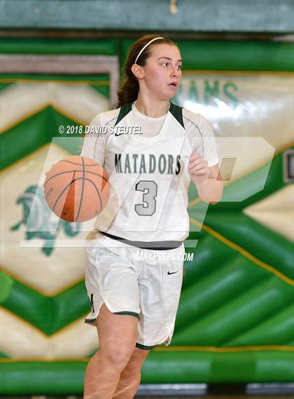 Thumbnail 1 in La Jolla Country Day vs. Miramonte (St. Mary's Stockton MLK Showcase) photogallery.