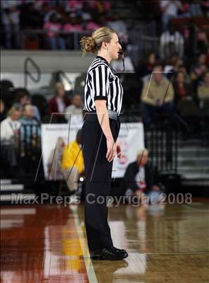 Thumbnail 1 in Woodville vs. Poth (UIL 2A Seimfinals) photogallery.
