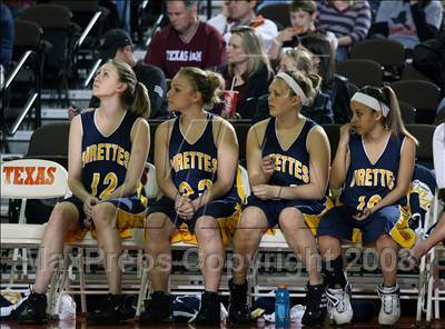 Thumbnail 2 in Woodville vs. Poth (UIL 2A Seimfinals) photogallery.