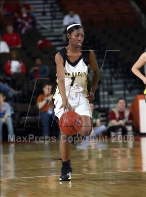 Thumbnail 2 in Woodville vs. Poth (UIL 2A Seimfinals) photogallery.