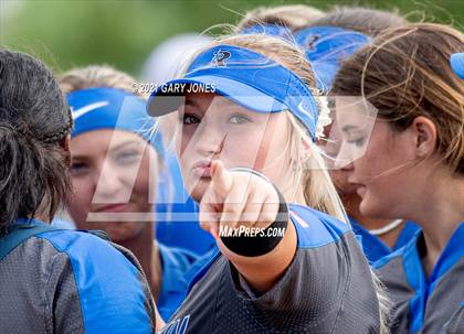 Thumbnail 3 in Rocklin @ Whitney photogallery.