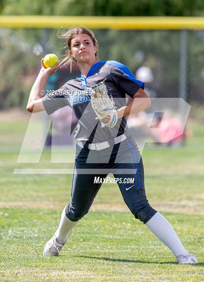 Thumbnail 3 in Rocklin @ Whitney photogallery.