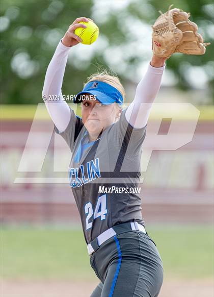 Thumbnail 3 in Rocklin @ Whitney photogallery.