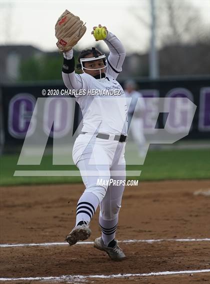 Thumbnail 3 in Clear Springs vs. Willis (NFCA Texas High School Leadoff Classic) photogallery.