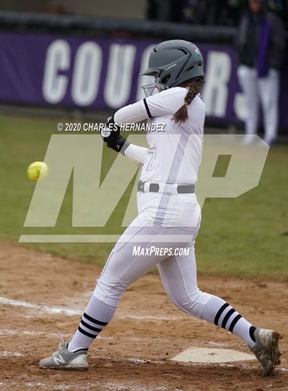Thumbnail 2 in Clear Springs vs. Willis (NFCA Texas High School Leadoff Classic) photogallery.