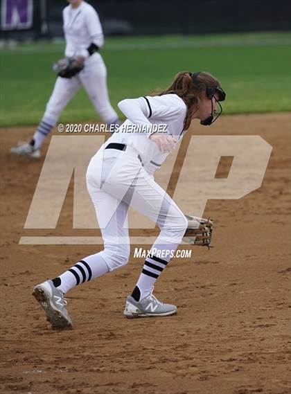 Thumbnail 3 in Clear Springs vs. Willis (NFCA Texas High School Leadoff Classic) photogallery.