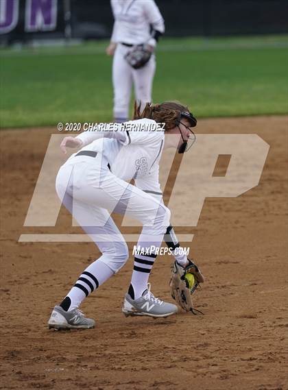 Thumbnail 3 in Clear Springs vs. Willis (NFCA Texas High School Leadoff Classic) photogallery.