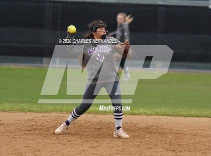 Thumbnail 2 in Clear Springs vs. Willis (NFCA Texas High School Leadoff Classic) photogallery.