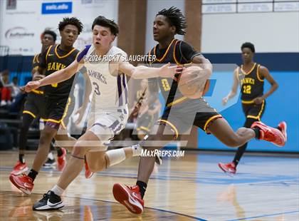 Thumbnail 2 in Collinsville vs. Lift for Life Academy photogallery.