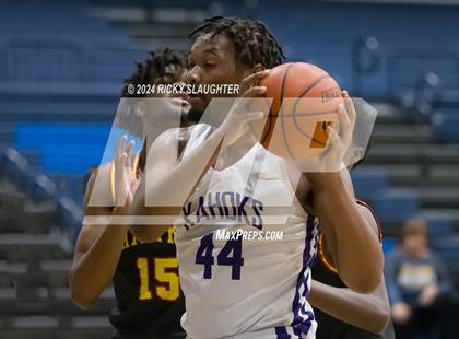 Thumbnail 1 in Collinsville vs. Lift for Life Academy photogallery.