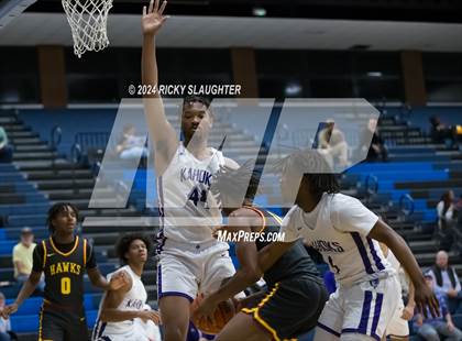 Thumbnail 2 in Collinsville vs. Lift for Life Academy photogallery.