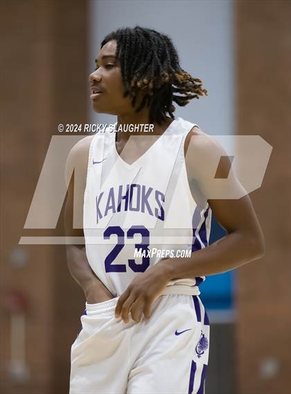 Thumbnail 3 in Collinsville vs. Lift for Life Academy photogallery.