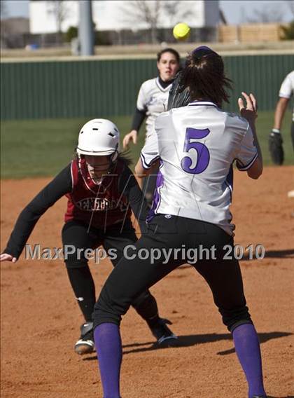 Thumbnail 3 in Keller Central vs. Crowley (Mansfield ISD Varsity Softball Tournament) photogallery.
