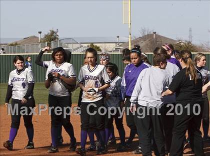 Thumbnail 2 in Keller Central vs. Crowley (Mansfield ISD Varsity Softball Tournament) photogallery.