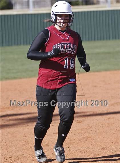 Thumbnail 2 in Keller Central vs. Crowley (Mansfield ISD Varsity Softball Tournament) photogallery.