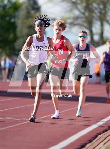 Thumbnail 1 in CHSAA Final 2A (3200 Meter) photogallery.