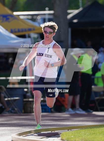 Thumbnail 3 in CHSAA Final 2A (3200 Meter) photogallery.