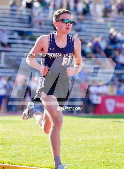Thumbnail 1 in CHSAA Final 2A (3200 Meter) photogallery.