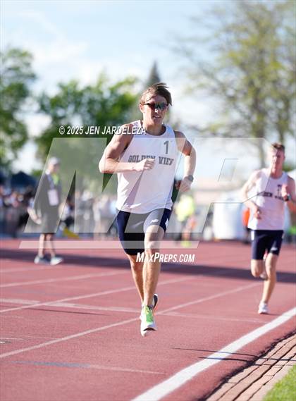 Thumbnail 1 in CHSAA Final 2A (3200 Meter) photogallery.