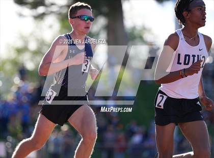 Thumbnail 2 in CHSAA Final 2A (3200 Meter) photogallery.