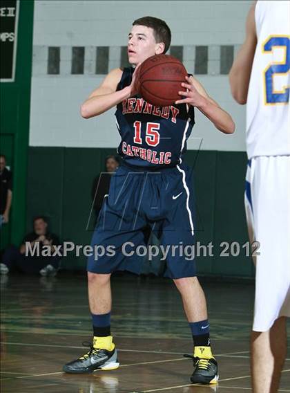 Thumbnail 3 in Kennedy Catholic vs. Mahopac (5th Annual Putnam Challenge) photogallery.