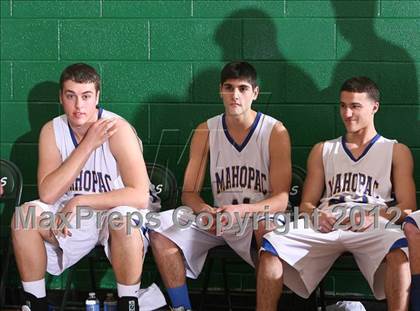 Thumbnail 2 in Kennedy Catholic vs. Mahopac (5th Annual Putnam Challenge) photogallery.