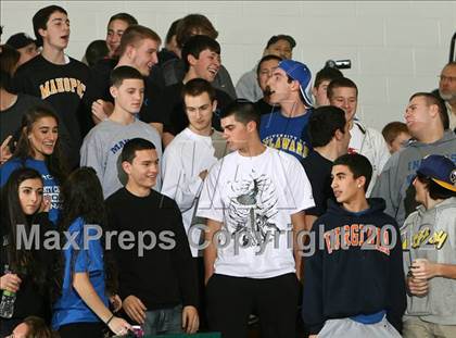Thumbnail 2 in Kennedy Catholic vs. Mahopac (5th Annual Putnam Challenge) photogallery.