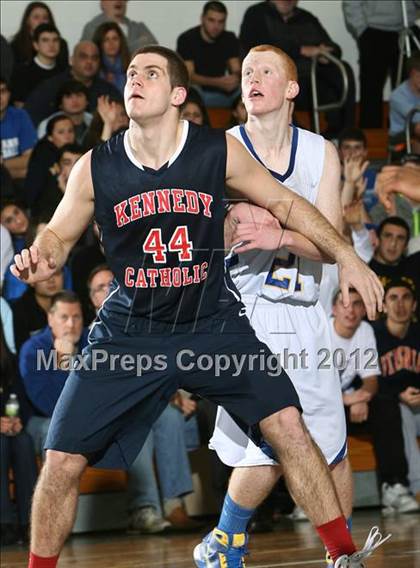 Thumbnail 3 in Kennedy Catholic vs. Mahopac (5th Annual Putnam Challenge) photogallery.