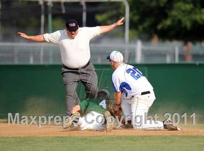 Thumbnail 2 in Bosqueville vs Blue Ridge (Texas 1A Region II Playoffs) photogallery.