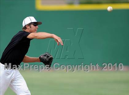 Thumbnail 2 in Bosqueville vs Blue Ridge (Texas 1A Region II Playoffs) photogallery.