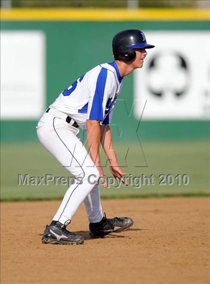 Thumbnail 3 in Bosqueville vs Blue Ridge (Texas 1A Region II Playoffs) photogallery.