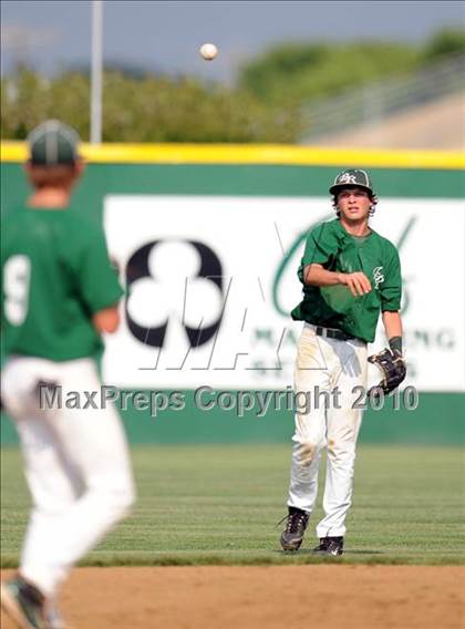 Thumbnail 1 in Bosqueville vs Blue Ridge (Texas 1A Region II Playoffs) photogallery.