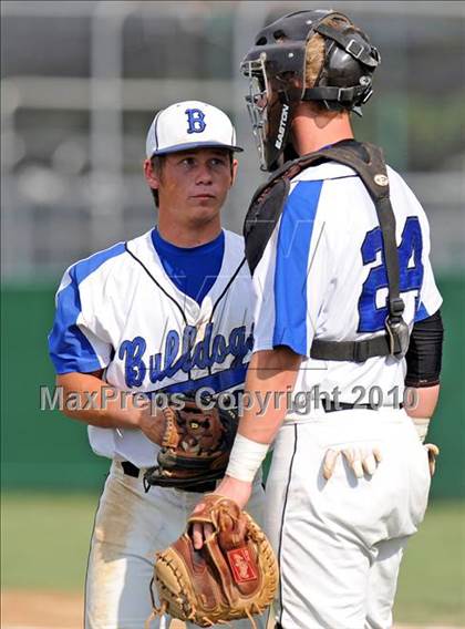 Thumbnail 1 in Bosqueville vs Blue Ridge (Texas 1A Region II Playoffs) photogallery.