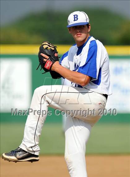 Thumbnail 3 in Bosqueville vs Blue Ridge (Texas 1A Region II Playoffs) photogallery.