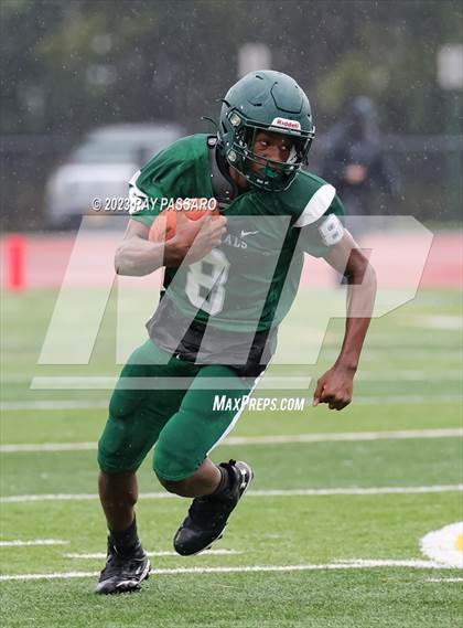 Thumbnail 1 in JV: Lindenhurst William Floyd JV photogallery.