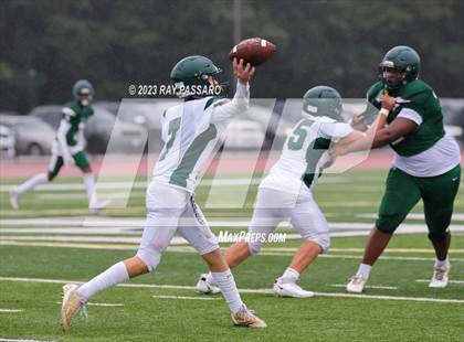 Thumbnail 1 in Lindenhurst William Floyd JV photogallery.