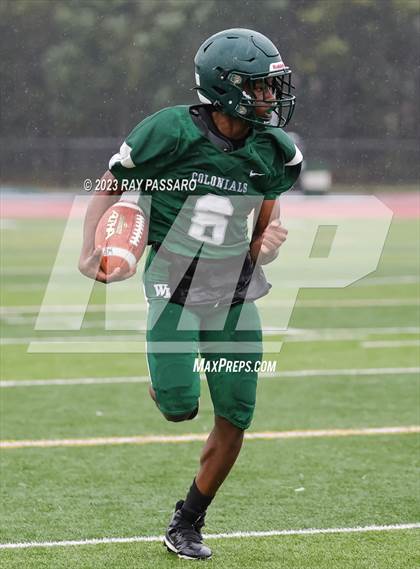Thumbnail 2 in Lindenhurst William Floyd JV photogallery.